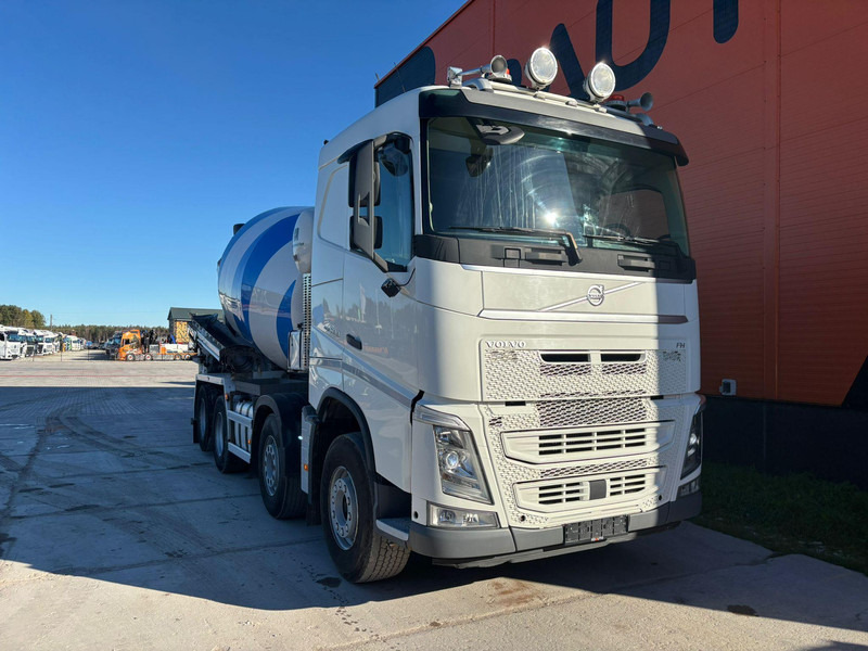 Volvo FH 500 8x4 INTERMIX 10 m3 + CHUTE / TANDEM AXLE LIFT - משאית מערבלת בטון: תמונה 3 Volvo FH 500 8x4 INTERMIX 10 m3 + CHUTE / TANDEM AXLE LIFT - משאית מערבלת בטון: תמונה 3