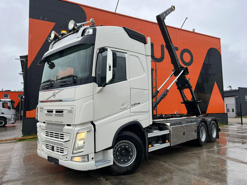 Volvo FH 540 6x4 HIAB 21 ton / L=5600 mm / RETARDER / TANDEM AXLE LIFT - משאית הרמת וו: תמונה 2 Volvo FH 540 6x4 HIAB 21 ton / L=5600 mm / RETARDER / TANDEM AXLE LIFT - משאית הרמת וו: תמונה 2
