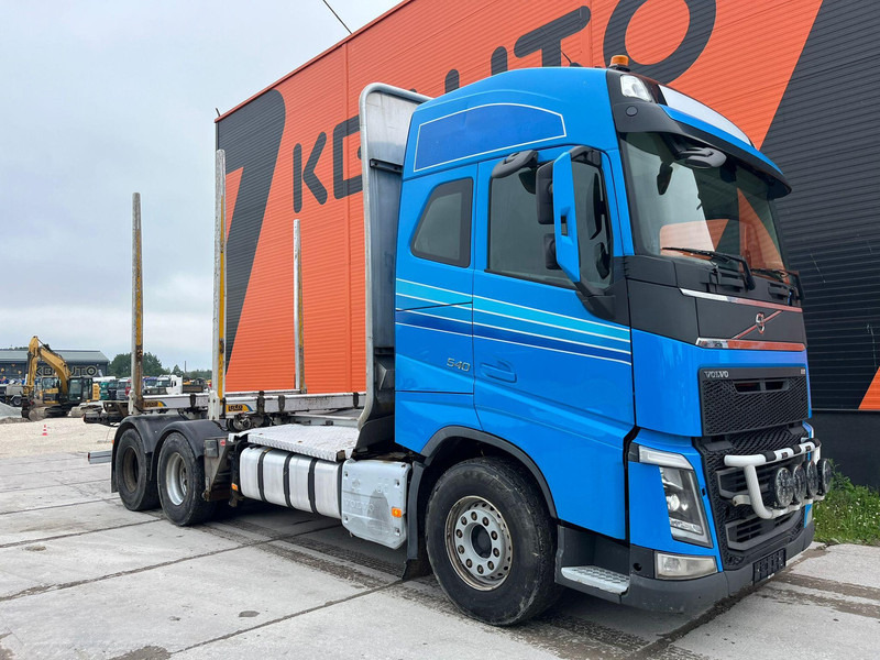 Volvo FH 540 6x4 HYDRAULICS - משאית עץ, משאית מנוף: תמונה 4 Volvo FH 540 6x4 HYDRAULICS - משאית עץ, משאית מנוף: תמונה 4