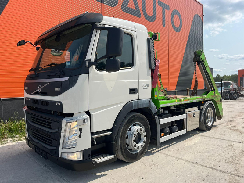 Volvo FM 330 4x2 JOAB TL 8 AO C - משאית דילוג העמסה: תמונה 2 Volvo FM 330 4x2 JOAB TL 8 AO C - משאית דילוג העמסה: תמונה 2