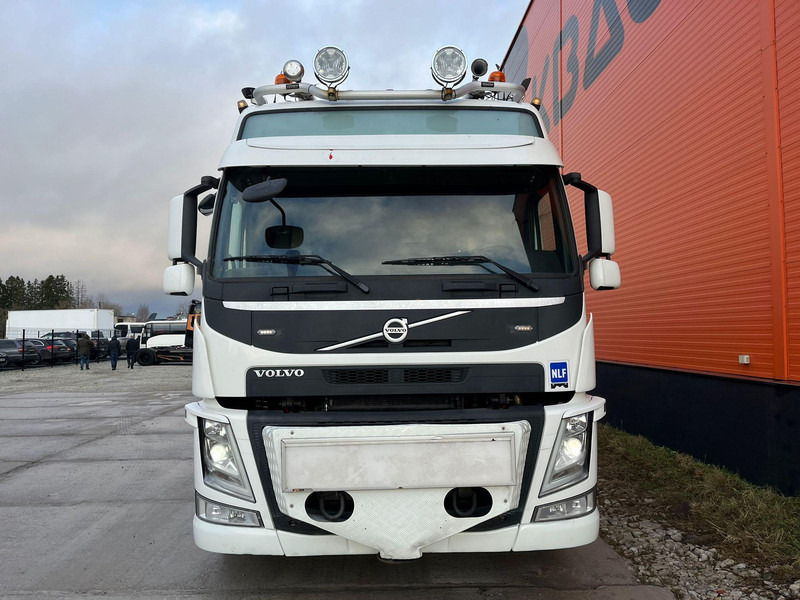 Volvo FM 500 8x2*6 COMBI / EXTENDABLE PLATFORM + TRACTOR / PK65002 + JIB + WINCH / PLATFORM L=6498 mm - יחידת טרקטור: תמונה 3 Volvo FM 500 8x2*6 COMBI / EXTENDABLE PLATFORM + TRACTOR / PK65002 + JIB + WINCH / PLATFORM L=6498 mm - יחידת טרקטור: תמונה 3