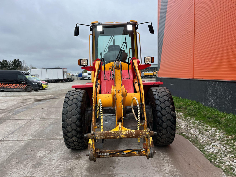 Volvo L 30 B-Z/X 4x4 AC / QUICK COUPLER - מעמיס גלגלים: תמונה 3 Volvo L 30 B-Z/X 4x4 AC / QUICK COUPLER - מעמיס גלגלים: תמונה 3
