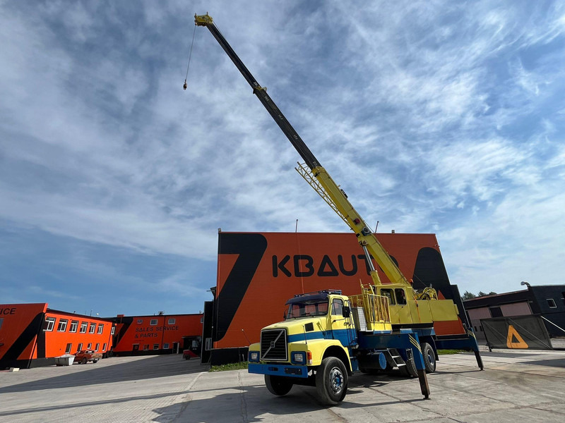 Volvo N 10 6x4 BJÖRNKRANAR C 1601 / 20 TON / BOOM 26,2 + JIB - עגורן נייד: תמונה 1 Volvo N 10 6x4 BJÖRNKRANAR C 1601 / 20 TON / BOOM 26,2 + JIB - עגורן נייד: תמונה 1