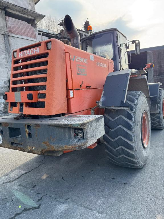 מעמיס גלגלים Hitachi LX290E: תמונה 7