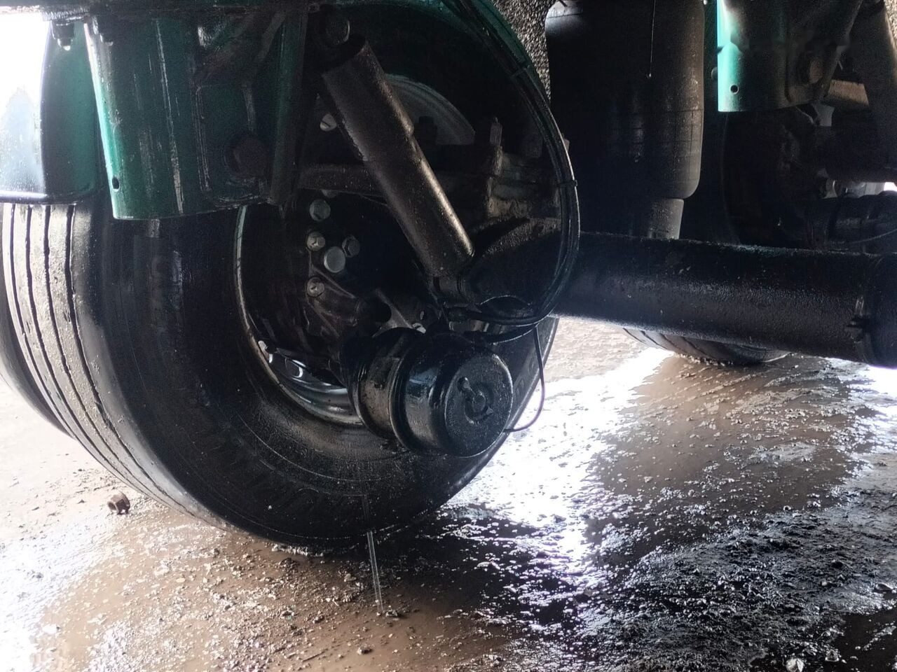 סמיטריילר עם מזהיר Benalu C 34: תמונה 28