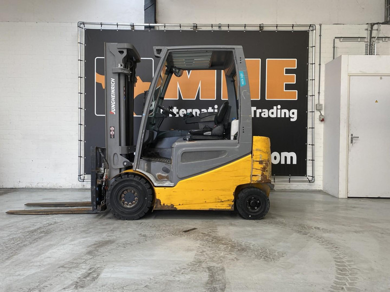 Jungheinrich EFG 425K - מלגזה חשמלית: תמונה 2 Jungheinrich EFG 425K - מלגזה חשמלית: תמונה 2