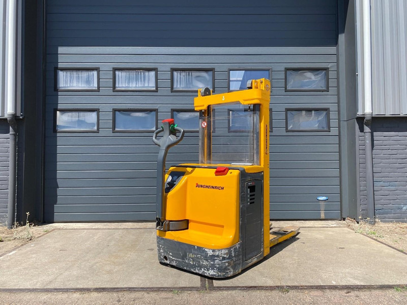 Jungheinrich EJC12 - מערים: תמונה 4 Jungheinrich EJC12 - מערים: תמונה 4