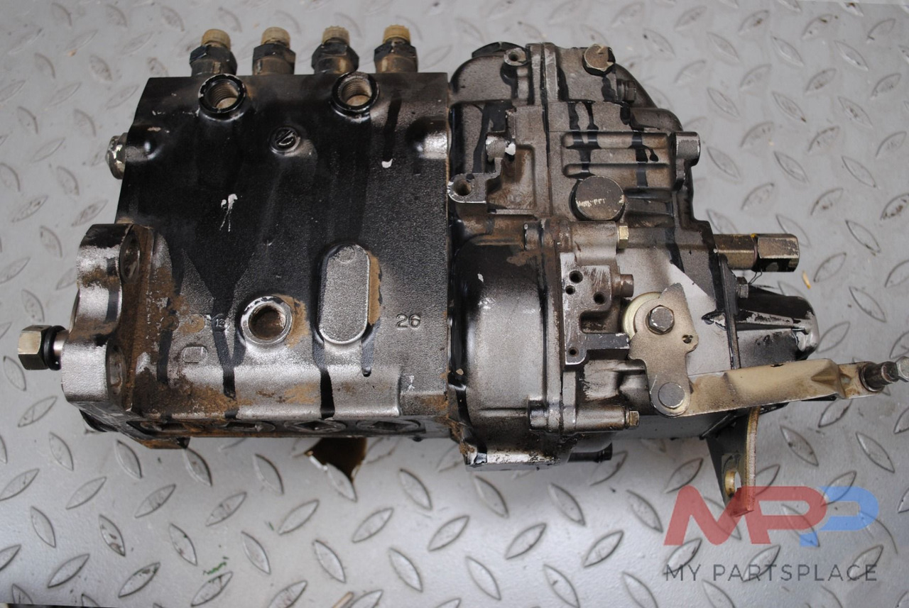 Injectiepomp Zexel Yanmar 4TNE98 - משאבת דלק: תמונה 1 Injectiepomp Zexel Yanmar 4TNE98 - משאבת דלק: תמונה 1