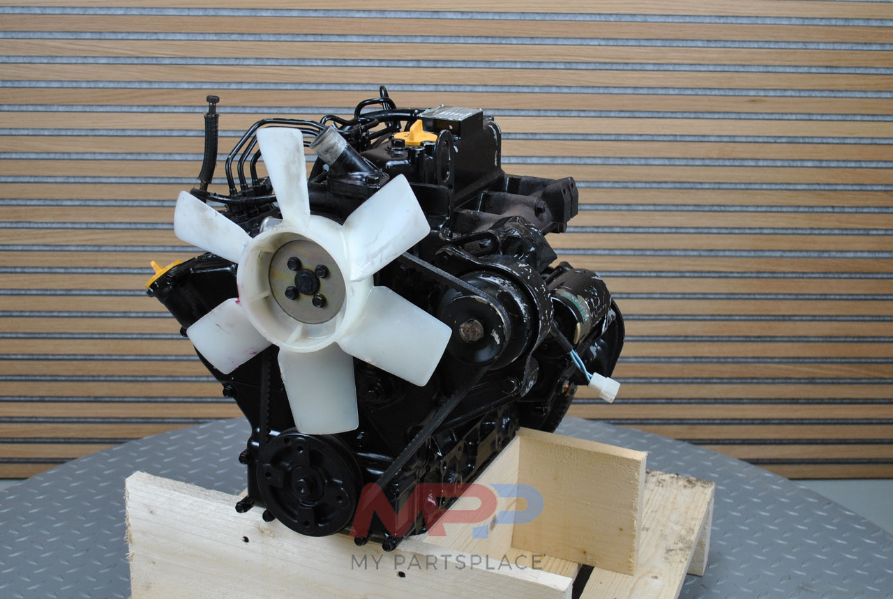 KOMATSU 3D72 - מנוע עבור טרקטור חקלאי: תמונה 1 KOMATSU 3D72 - מנוע עבור טרקטור חקלאי: תמונה 1