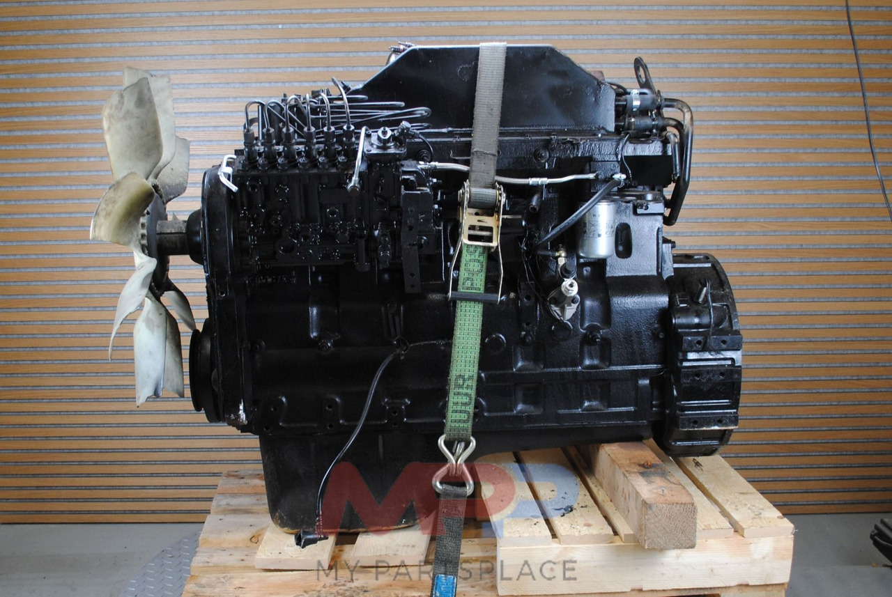 Komatsu 6D114 - מנוע: תמונה 2 Komatsu 6D114 - מנוע: תמונה 2