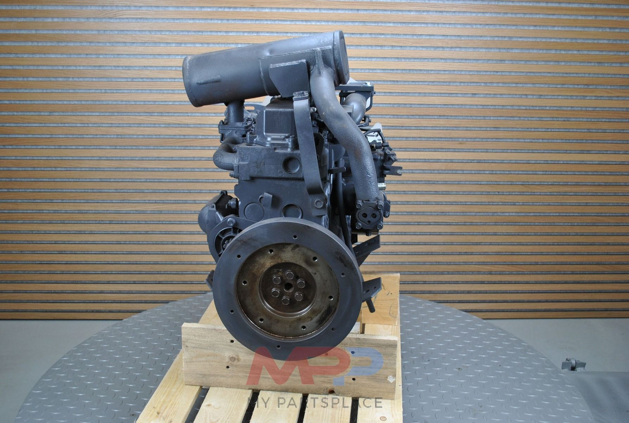 Kubota Gereviseerde Kubota V2403 - מנוע עבור מכונה חקלאית: תמונה 3 Kubota Gereviseerde Kubota V2403 - מנוע עבור מכונה חקלאית: תמונה 3