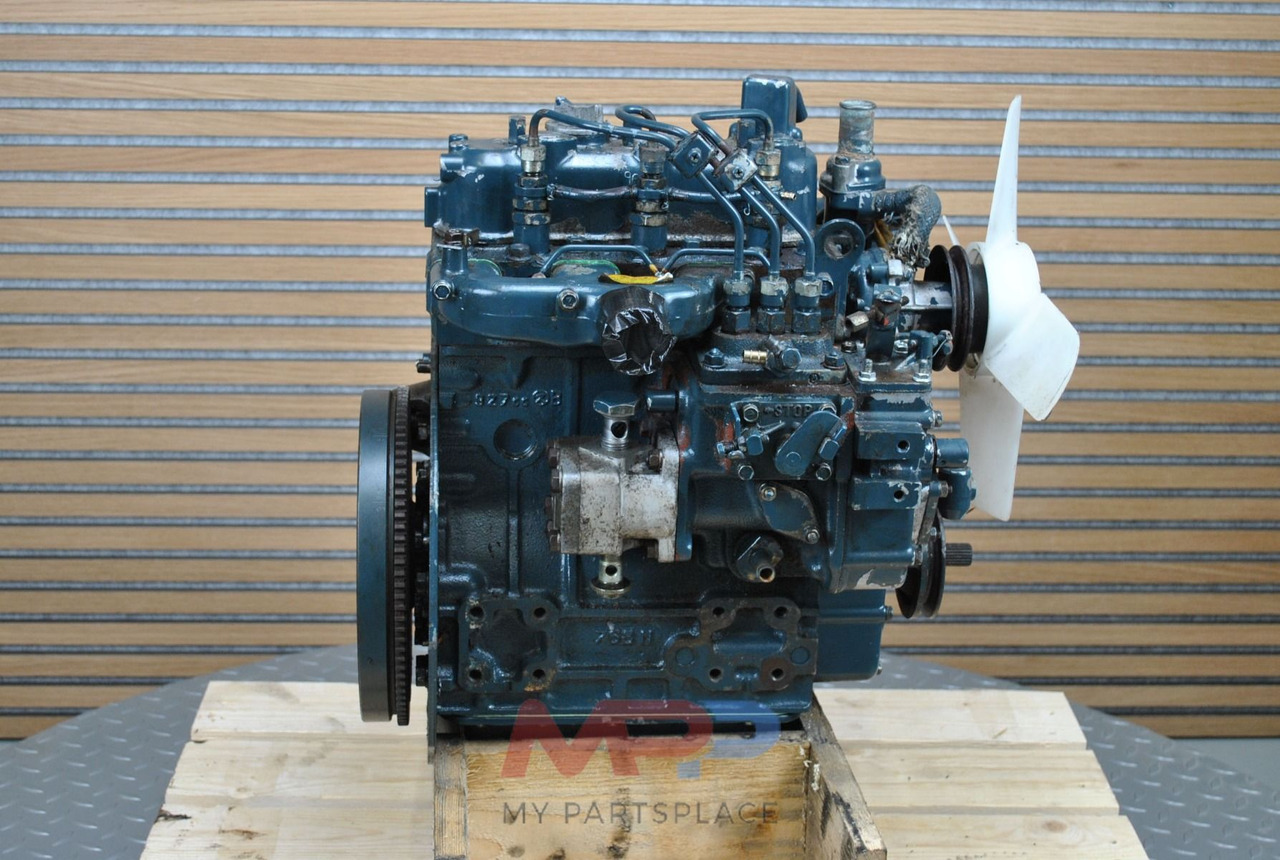 Kubota Kubota D950 - מנוע עבור מכונה חקלאית: תמונה 4 Kubota Kubota D950 - מנוע עבור מכונה חקלאית: תמונה 4