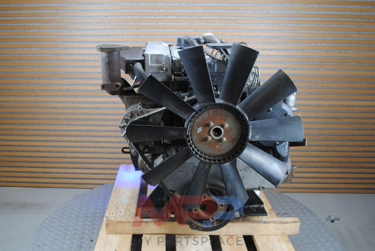 Perkins Perkins 1004 turbo AA-AB 1004.4 - מנוע: תמונה 5 Perkins Perkins 1004 turbo AA-AB 1004.4 - מנוע: תמונה 5