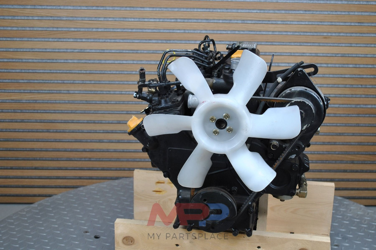 Yanmar Komatsu 3D74 - מנוע: תמונה 4 Yanmar Komatsu 3D74 - מנוע: תמונה 4