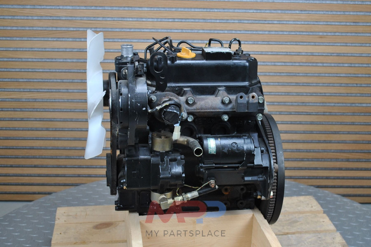 Yanmar Komatsu 3D74 - מנוע: תמונה 2 Yanmar Komatsu 3D74 - מנוע: תמונה 2