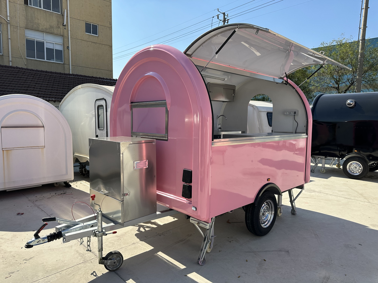 ERZODA Catering Trailer | Food Truck | Concession trailer | Food Trailers | catering truck - קרון נגרר לממכר: תמונה 2 ERZODA Catering Trailer | Food Truck | Concession trailer | Food Trailers | catering truck - קרון נגרר לממכר: תמונה 2
