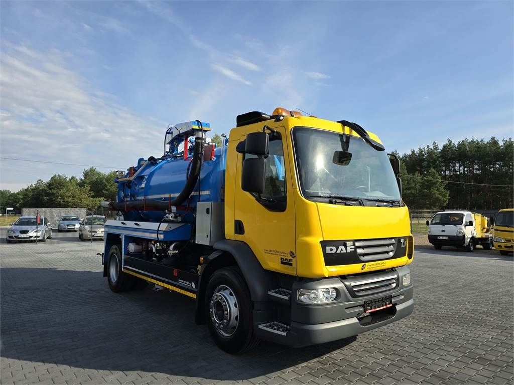 DAF WHALE 2012 WUKO for the collection of liquid waste - משאית ואקום: תמונה 3 DAF WHALE 2012 WUKO for the collection of liquid waste - משאית ואקום: תמונה 3