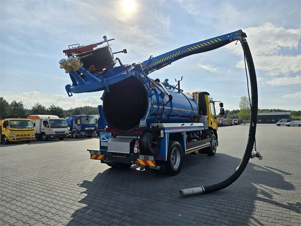 DAF WHALE 2012 WUKO for the collection of liquid waste - משאית ואקום: תמונה 1 DAF WHALE 2012 WUKO for the collection of liquid waste - משאית ואקום: תמונה 1
