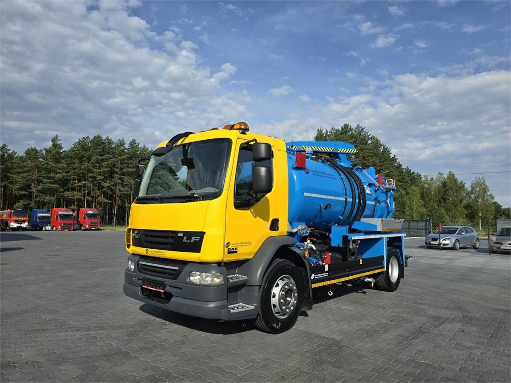 DAF WHALE - משאית ואקום: תמונה 4 DAF WHALE - משאית ואקום: תמונה 4