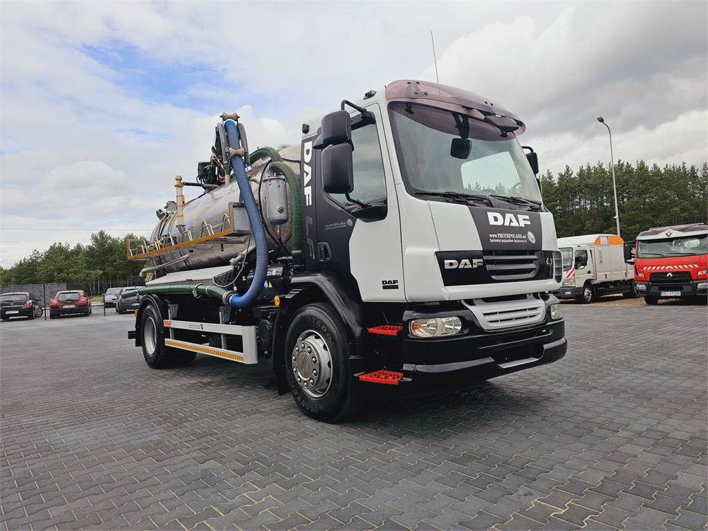 DAF WUKO SCK-4HW for collecting waste liquid separator - משאית ואקום: תמונה 2 DAF WUKO SCK-4HW for collecting waste liquid separator - משאית ואקום: תמונה 2