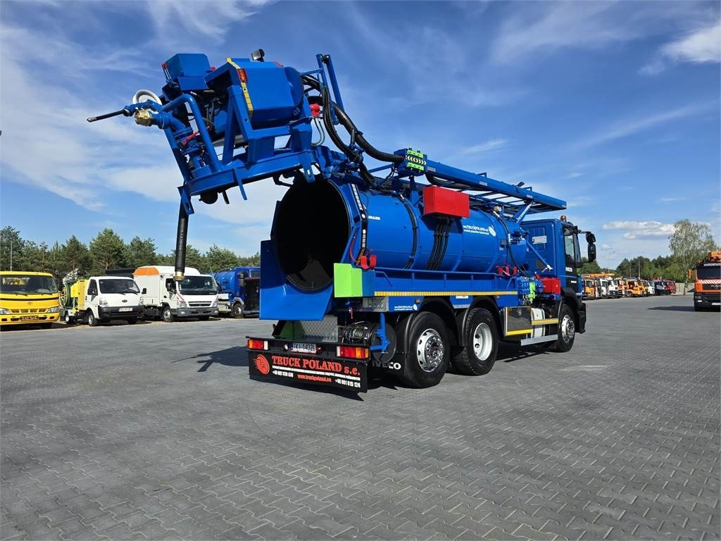 Iveco WUKO MULLER KOMBI FOR CHANNEL CLEANING - כלי רכב עירוני/ מיוחד: תמונה 1 Iveco WUKO MULLER KOMBI FOR CHANNEL CLEANING - כלי רכב עירוני/ מיוחד: תמונה 1
