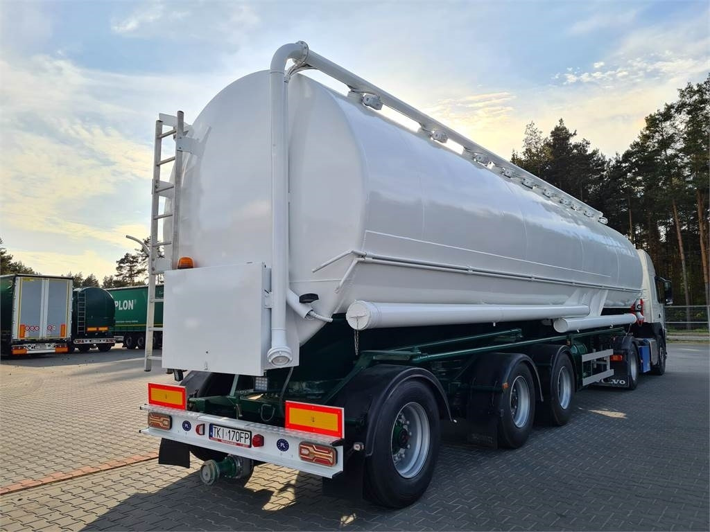 Lambrecht with suction WELGRO fodder, flour, wheat - סמיטריילר מכל: תמונה 1 Lambrecht with suction WELGRO fodder, flour, wheat - סמיטריילר מכל: תמונה 1