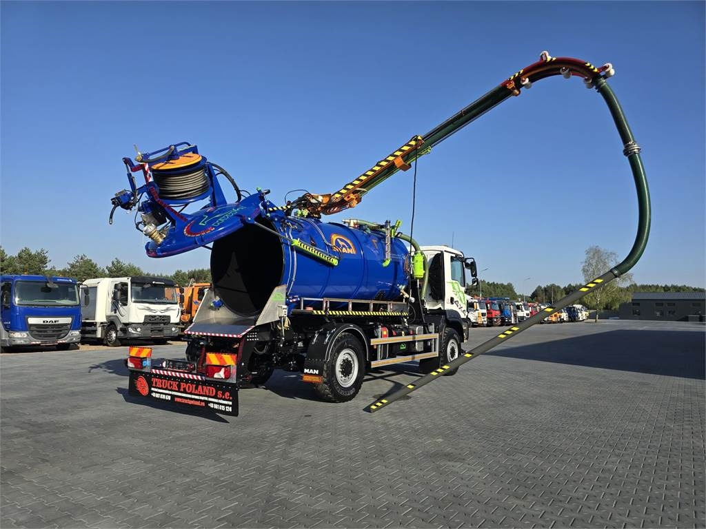 MAN TGM 4x4 GAMON PW8 for collecting liquid waste sepa - משאית ואקום: תמונה 1 MAN TGM 4x4 GAMON PW8 for collecting liquid waste sepa - משאית ואקום: תמונה 1
