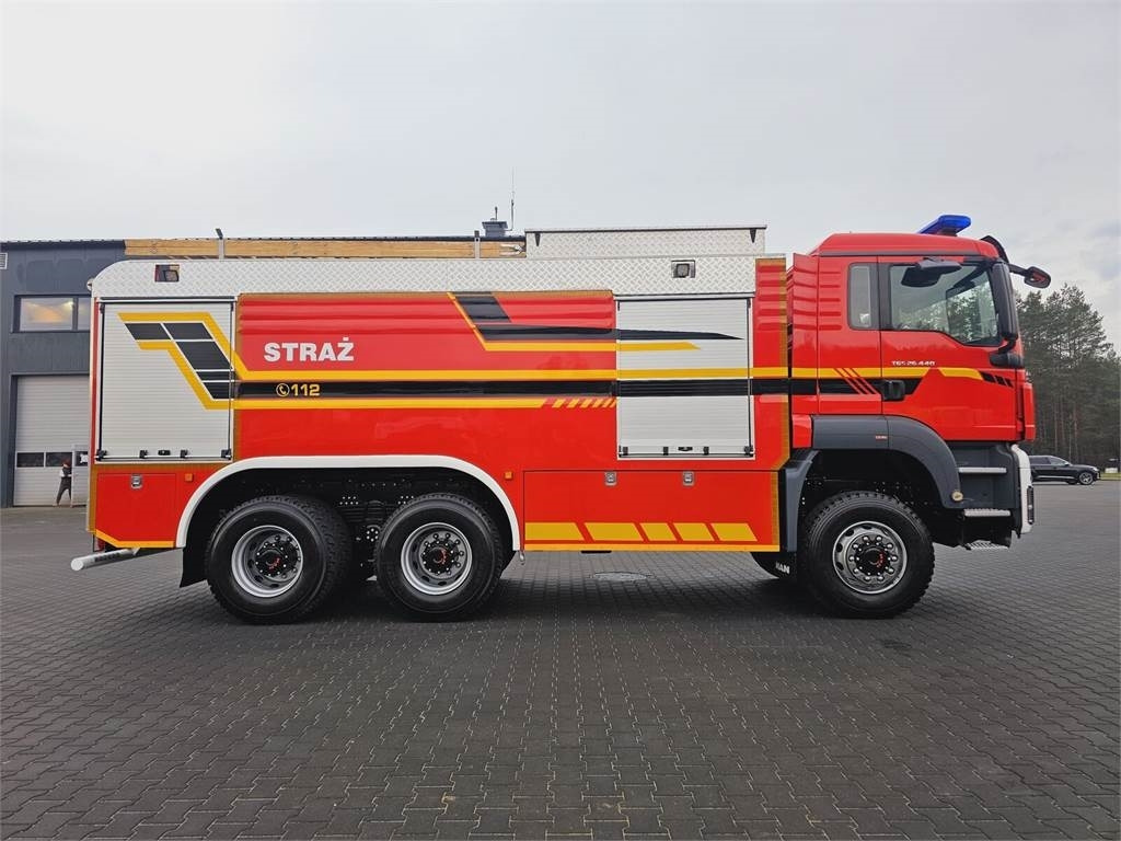 MAN TGS 26.440 6x6 9500 l water + 950 foam Stolarczyk - משאית אש: תמונה 5 MAN TGS 26.440 6x6 9500 l water + 950 foam Stolarczyk - משאית אש: תמונה 5