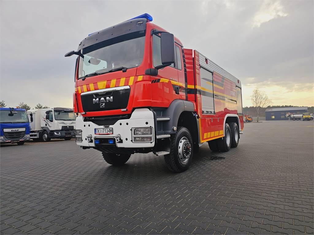 MAN TGS 26.440 6x6 9500 l water + 950 foam Stolarczyk - משאית אש: תמונה 1 MAN TGS 26.440 6x6 9500 l water + 950 foam Stolarczyk - משאית אש: תמונה 1