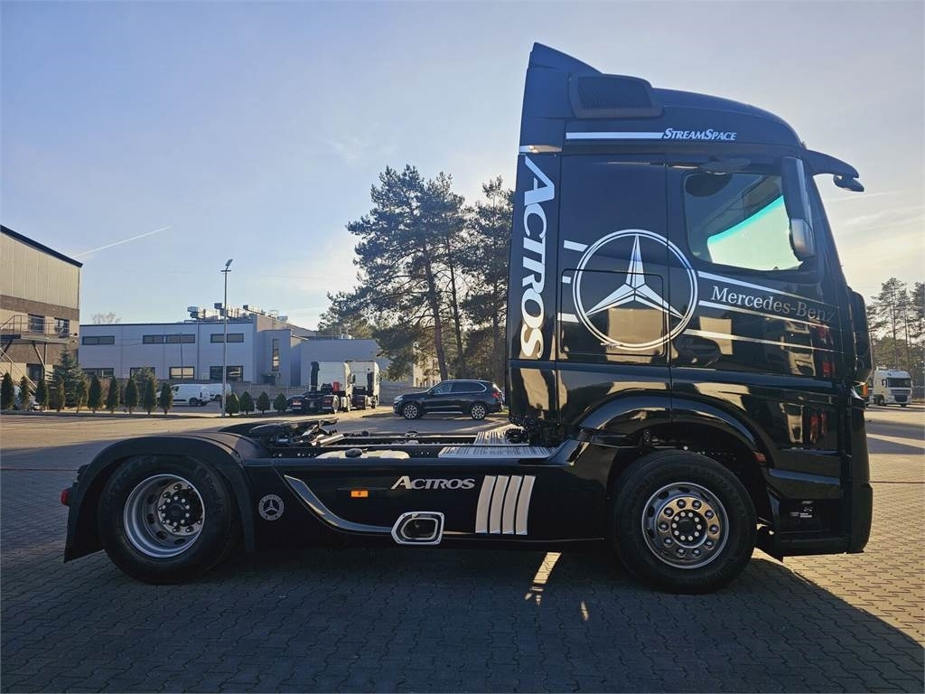Mercedes-Benz ACTROS 1843 - יחידת טרקטור: תמונה 5 Mercedes-Benz ACTROS 1843 - יחידת טרקטור: תמונה 5