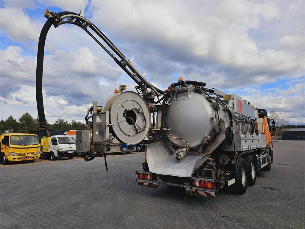Mercedes-Benz WUKO KROLL COMBI FOR SEWER CLEANING - משאית ואקום: תמונה 1 Mercedes-Benz WUKO KROLL COMBI FOR SEWER CLEANING - משאית ואקום: תמונה 1