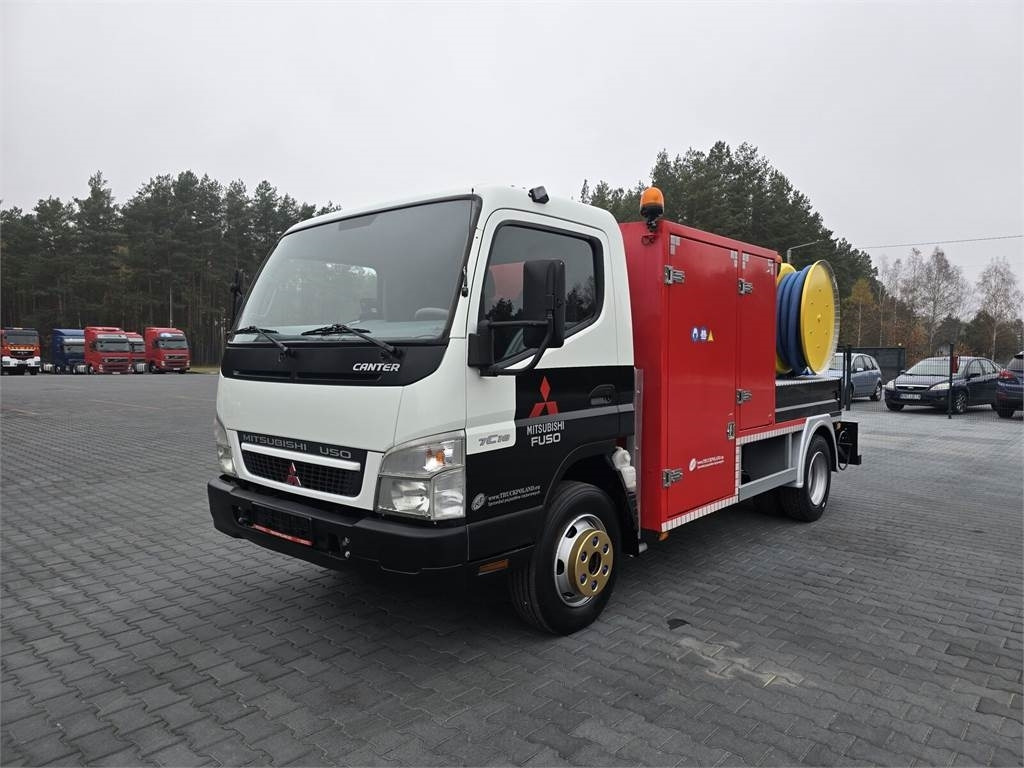 Mitsubishi RIONED COMBI WUKO FOR CLEANING SEWAGE - משאית ואקום: תמונה 3 Mitsubishi RIONED COMBI WUKO FOR CLEANING SEWAGE - משאית ואקום: תמונה 3