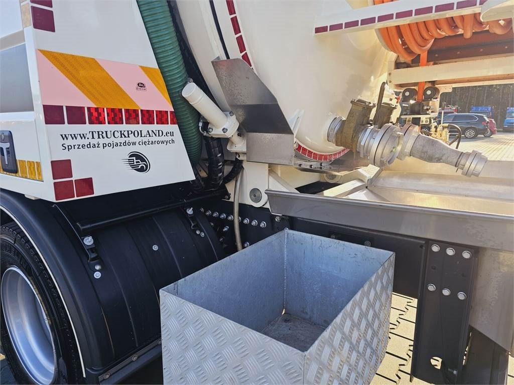 משאית ואקום Renault GAMA KANRO KOMBI 5000 WUKO FOR CHANNEL CLEANING: תמונה 14