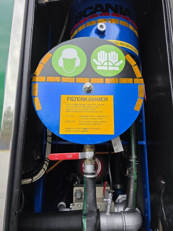 משאית ואקום Scania WUKO KAISER EUR-MARK PKL 12.8 FOR CLEANING CANALS: תמונה 23