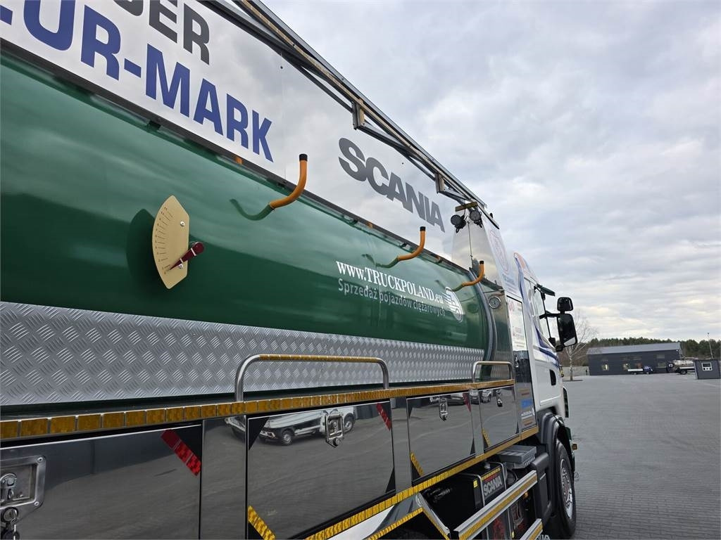 Scania WUKO KAISER EUR-MARK PKL 12.8 FOR CLEANING CANALS - משאית ואקום: תמונה 2 Scania WUKO KAISER EUR-MARK PKL 12.8 FOR CLEANING CANALS - משאית ואקום: תמונה 2