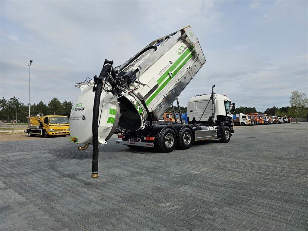 Scania WUKO KAISER EUR-MARK PKL 8.8 FOR COMBI DECK CLEANI - משאית ואקום: תמונה 1 Scania WUKO KAISER EUR-MARK PKL 8.8 FOR COMBI DECK CLEANI - משאית ואקום: תמונה 1