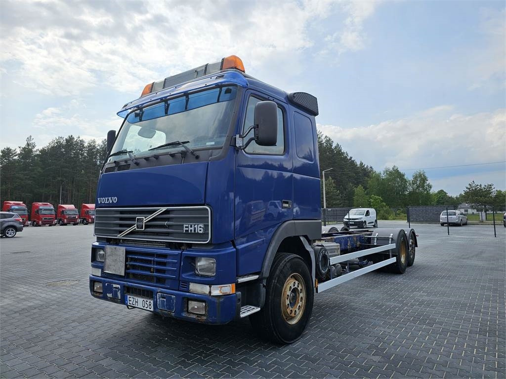 Volvo FH 16 470 KM 6x2 low mileage 229700 km !!!! - מוביל מכולות/ משאית החלפת גוף: תמונה 2 Volvo FH 16 470 KM 6x2 low mileage 229700 km !!!! - מוביל מכולות/ משאית החלפת גוף: תמונה 2