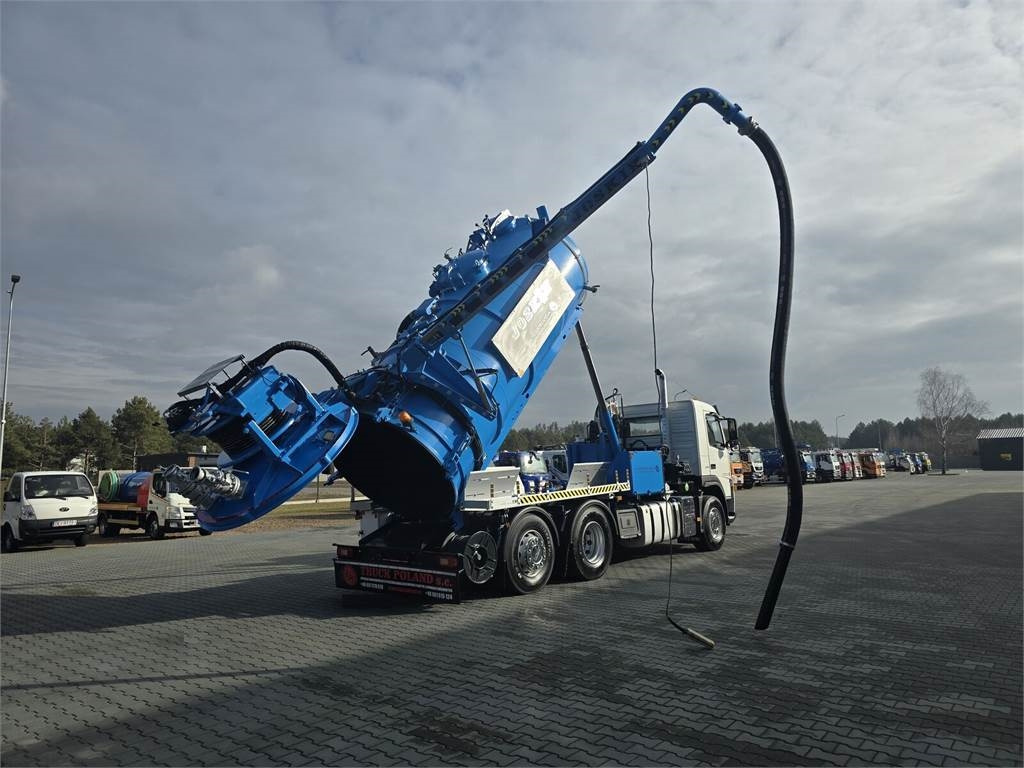 Volvo JOSKIN WUKO FOR CLEANING COMBI - משאית ואקום: תמונה 1 Volvo JOSKIN WUKO FOR CLEANING COMBI - משאית ואקום: תמונה 1