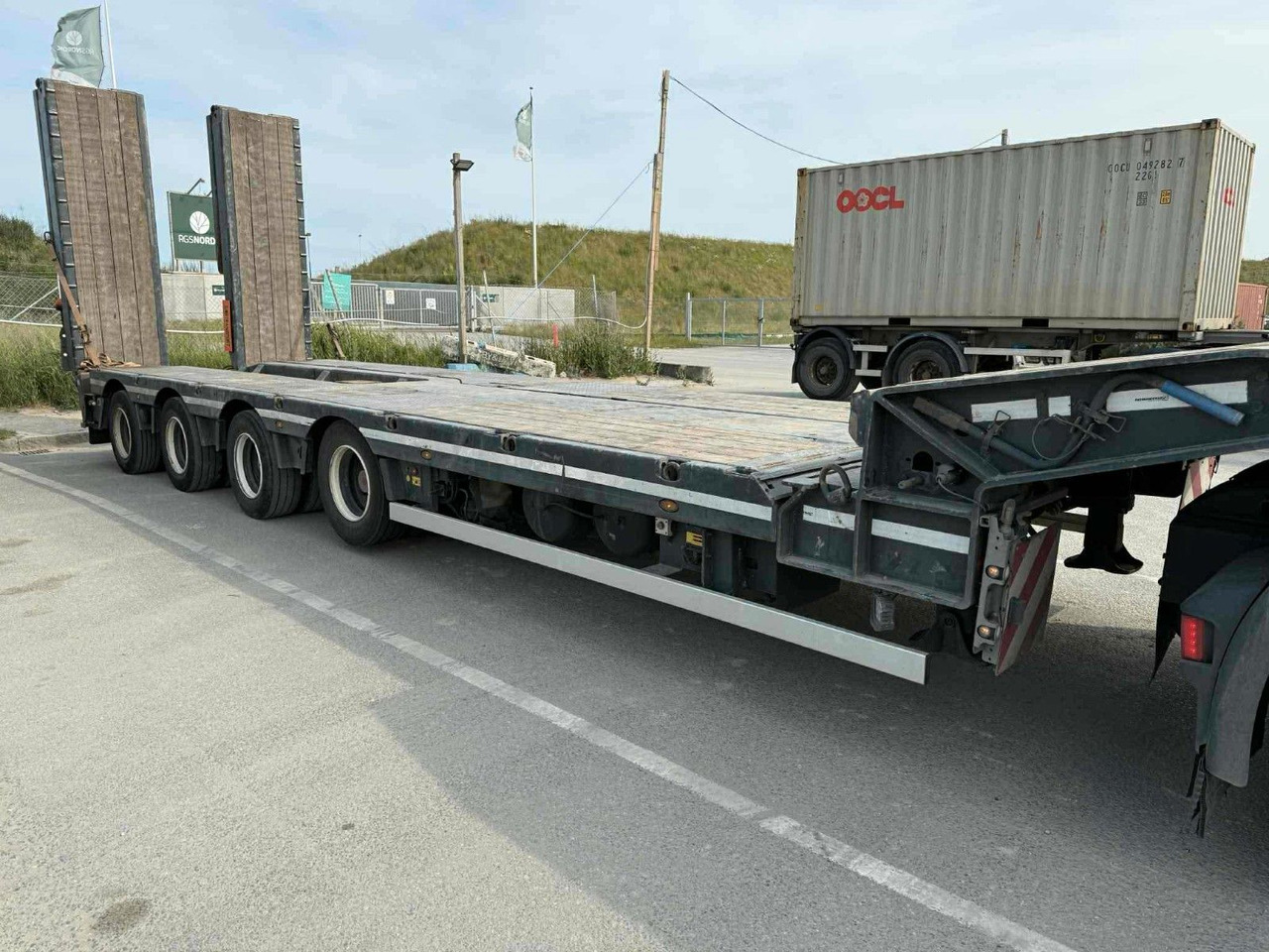 Faymonville 4 achs Multimax L-AUMV - סמיטריילר עם מטען נמוך: תמונה 3 Faymonville 4 achs Multimax L-AUMV - סמיטריילר עם מטען נמוך: תמונה 3