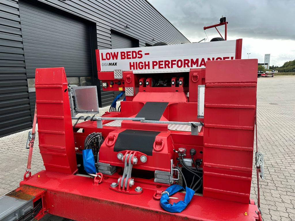 חָדָשׁ סמיטריילר עם מטען נמוך Faymonville Gigamax 1+3 tiefbett Faymonville Gigamax 1+3 tiefbett: תמונה 7 חָדָשׁ סמיטריילר עם מטען נמוך Faymonville Gigamax 1+3 tiefbett Faymonville Gigamax 1+3 tiefbett: תמונה 7