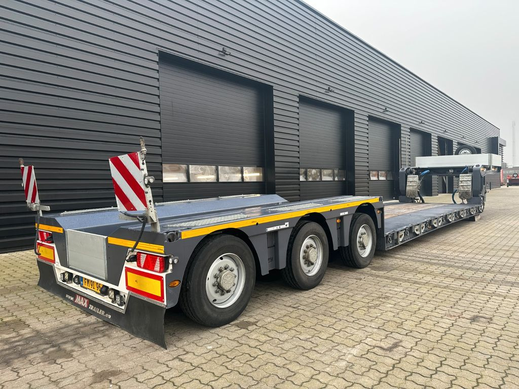 Faymonville Maxtrailer 3 achs. tiefbett / Pendelachsen - סמיטריילר עם מטען נמוך: תמונה 2 Faymonville Maxtrailer 3 achs. tiefbett / Pendelachsen - סמיטריילר עם מטען נמוך: תמונה 2