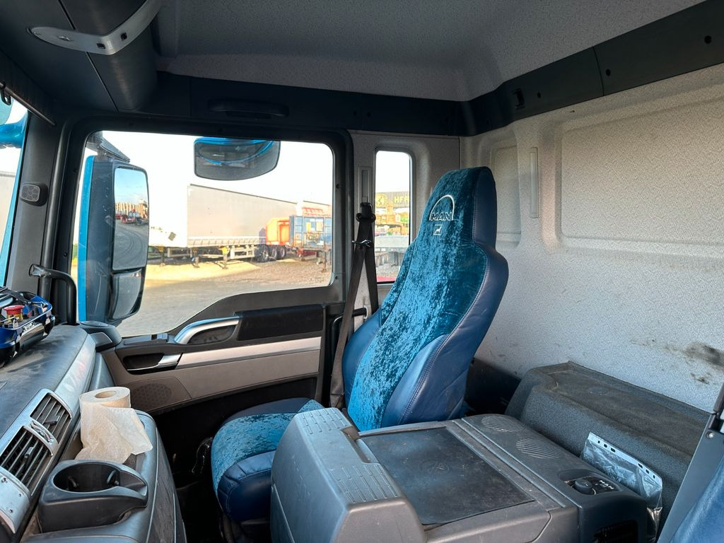 מזהיר, משאית מנוף MAN 35-480 BL 8x4: תמונה 11