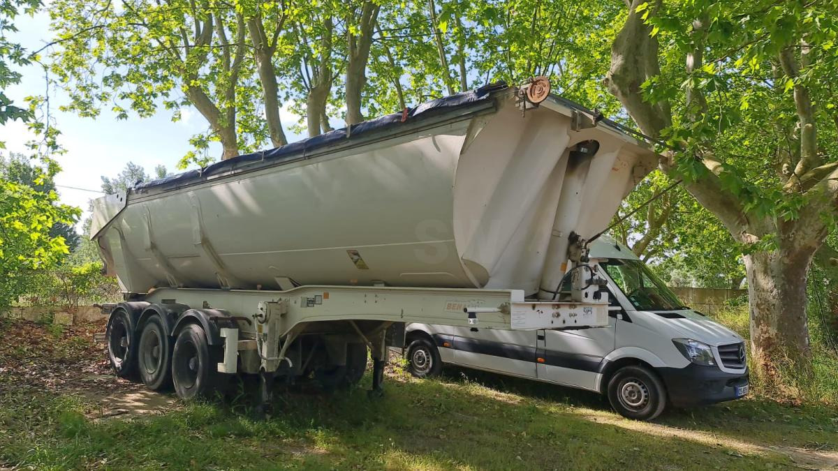 Benalu C34 CNS - סמיטריילר עם מזהיר: תמונה 1 Benalu C34 CNS - סמיטריילר עם מזהיר: תמונה 1