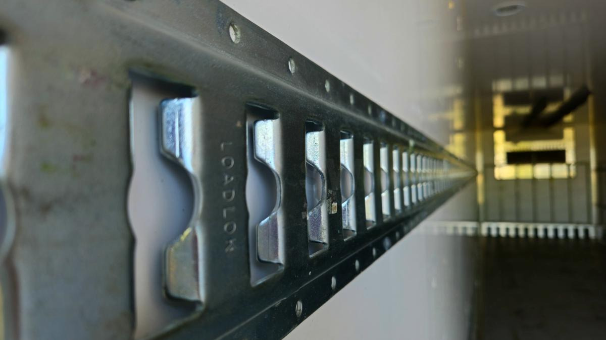 Chereau / Lamberet / Schmitz (Location / Rent) - סמיטריילר עם קירור: תמונה 5 Chereau / Lamberet / Schmitz (Location / Rent) - סמיטריילר עם קירור: תמונה 5