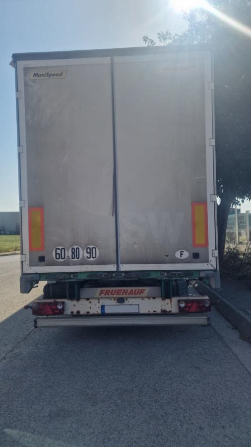 Fruehauf TX 34 CS - סמיטריילר עם וילונות צד: תמונה 3 Fruehauf TX 34 CS - סמיטריילר עם וילונות צד: תמונה 3
