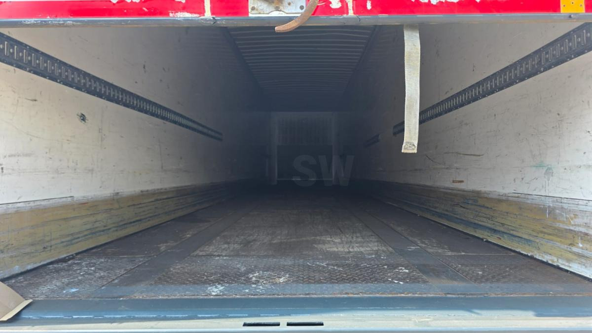 Krone Dry liner (location / rent) - סמיטריילר בתיבה סגורה: תמונה 5 Krone Dry liner (location / rent) - סמיטריילר בתיבה סגורה: תמונה 5