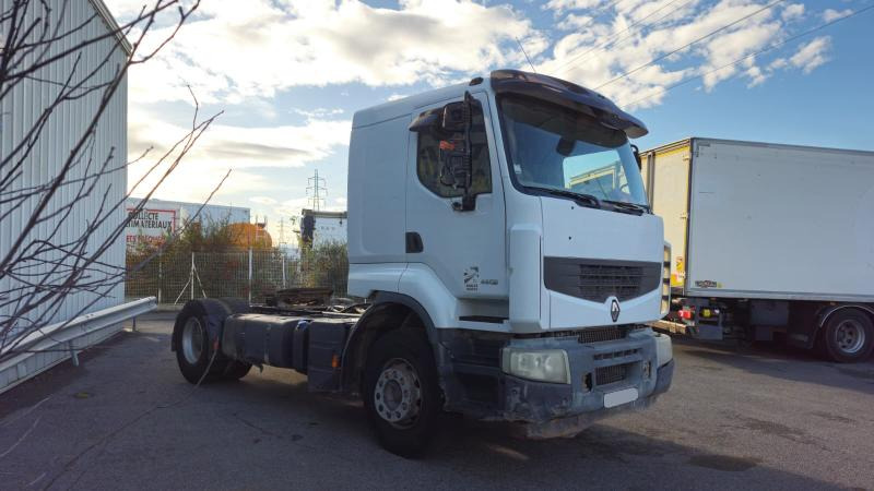 Renault Premium Lander 460 DXI - יחידת טרקטור: תמונה 2 Renault Premium Lander 460 DXI - יחידת טרקטור: תמונה 2