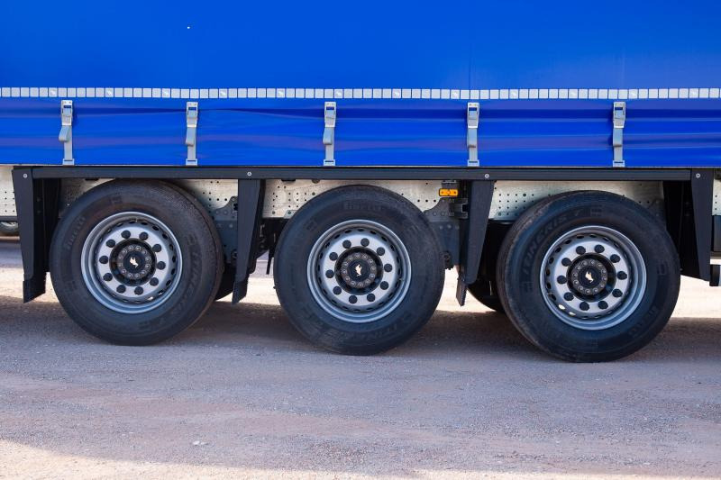 Schmitz Cargobull SCS (Location / Rent) - סמיטריילר עם וילונות צד: תמונה 4 Schmitz Cargobull SCS (Location / Rent) - סמיטריילר עם וילונות צד: תמונה 4