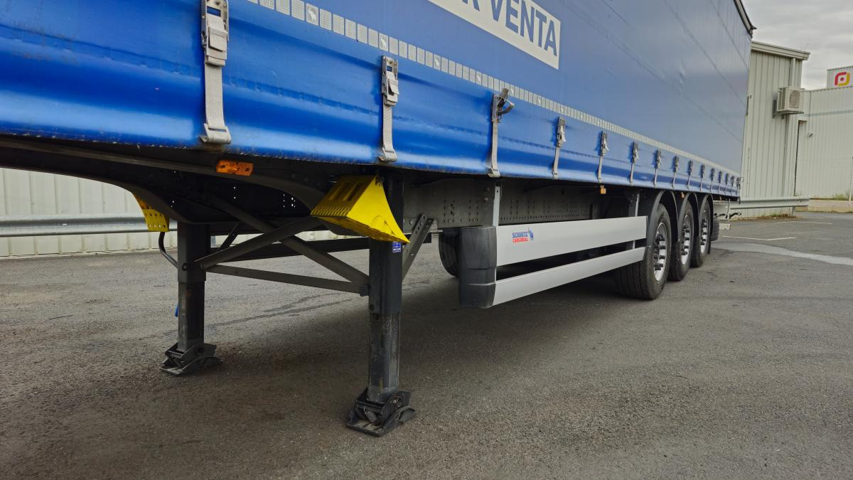 Schmitz Cargobull SCS - סמיטריילר עם וילונות צד: תמונה 4 Schmitz Cargobull SCS - סמיטריילר עם וילונות צד: תמונה 4