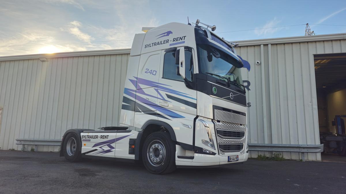 Volvo FH 500 AERO Globetrotter XXL (Location / Rent) - יחידת טרקטור: תמונה 1 Volvo FH 500 AERO Globetrotter XXL (Location / Rent) - יחידת טרקטור: תמונה 1